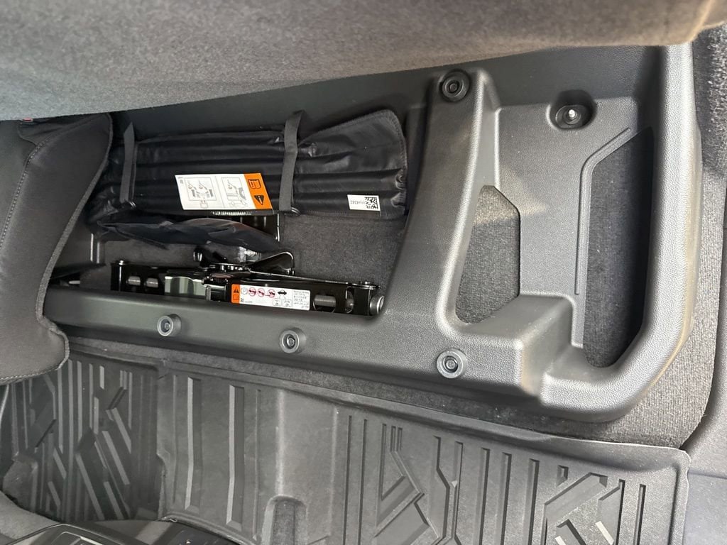 2026 GMC Canyon Elevation - Photo 26