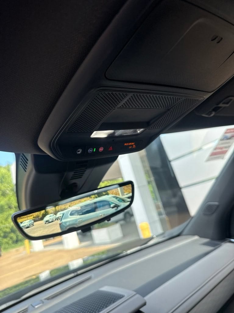 2026 GMC Acadia Elevation - Photo 15