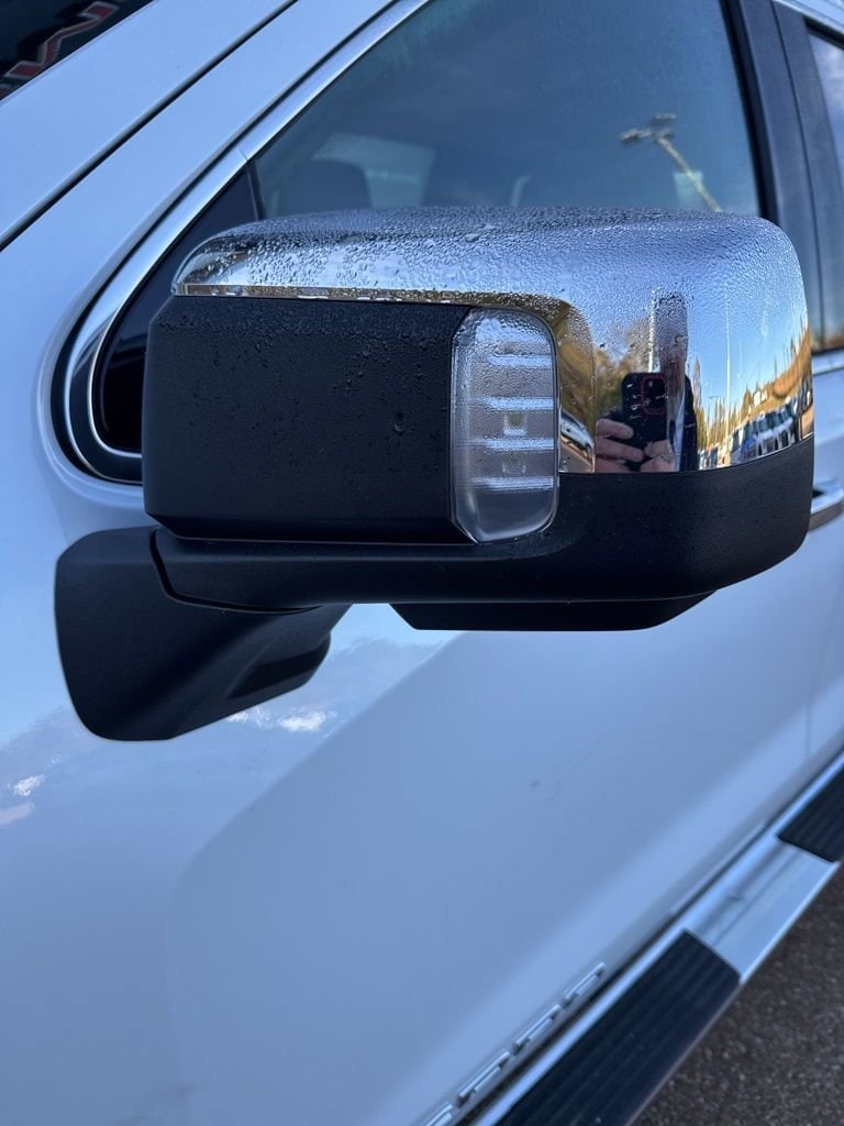 2026 GMC Sierra 1500 SLT - Photo 11
