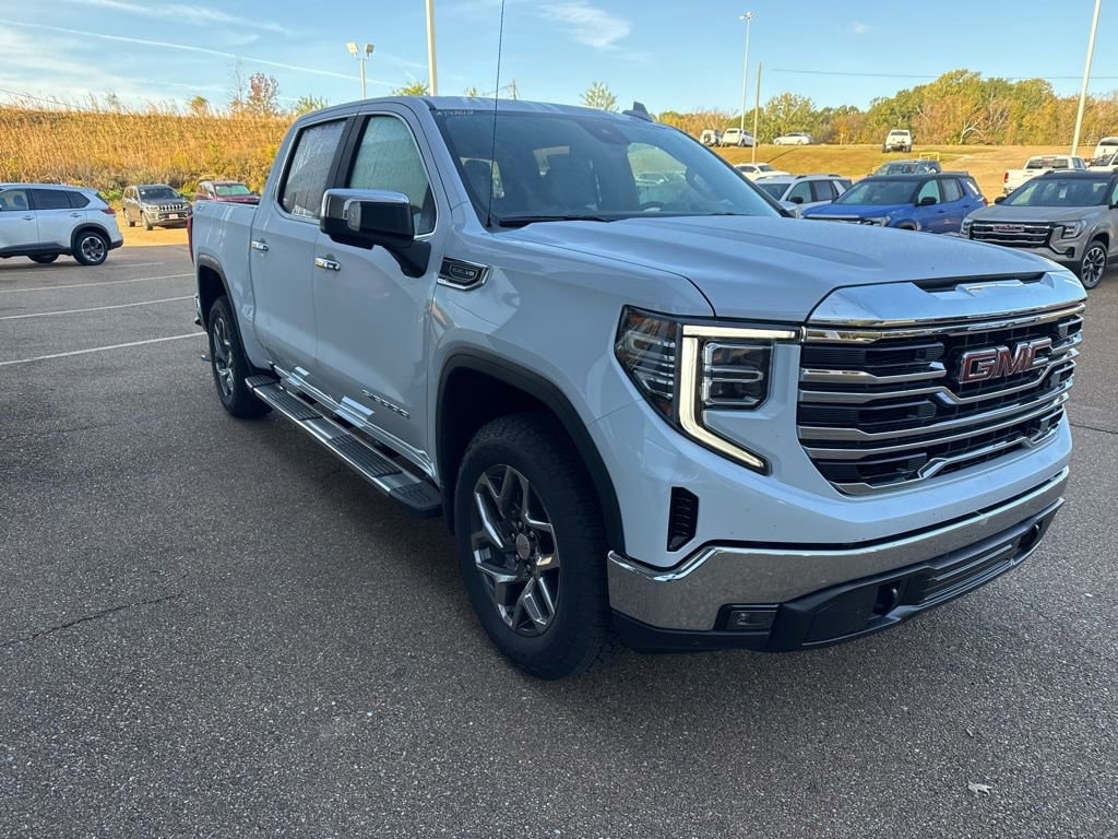 New 2026 GMC Sierra 1500 SLT Truck