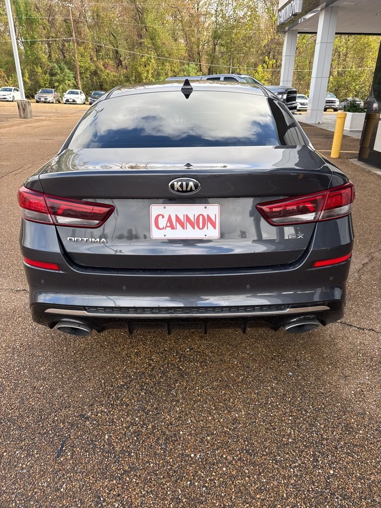 2019 Kia Optima EX photo 4