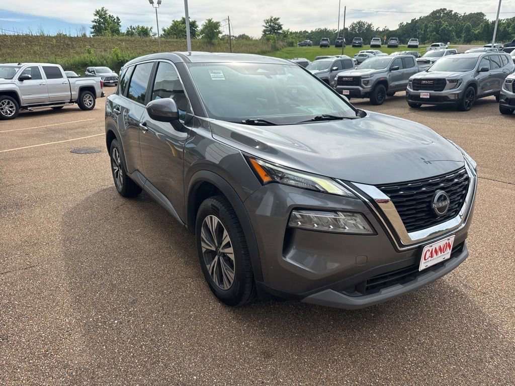 Used 2023 Nissan Rogue SV
