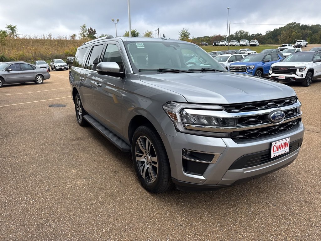 2024 Ford Expedition MAX Limited photo 3