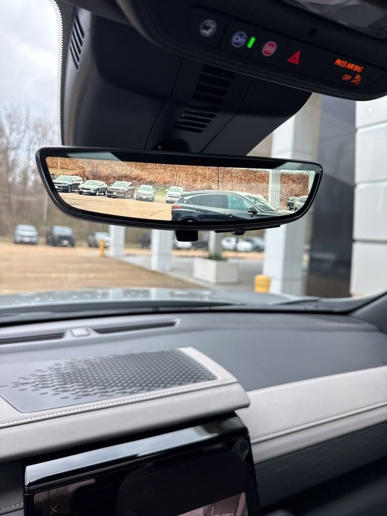 2026 GMC Acadia Elevation - Photo 63
