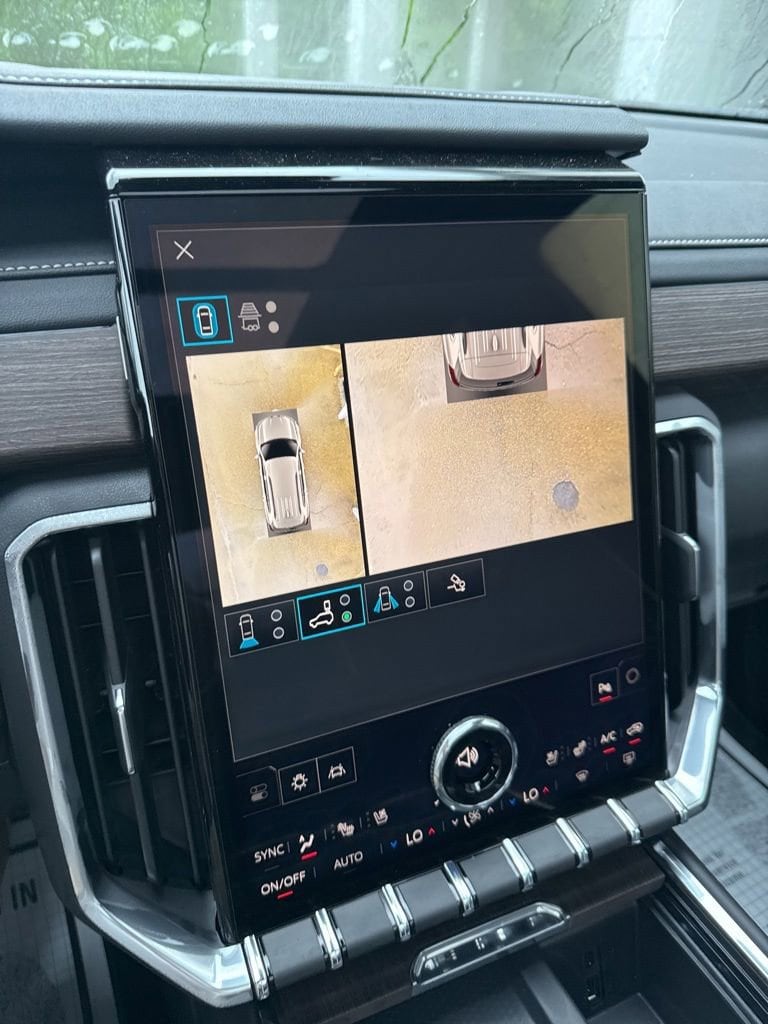 2026 GMC Acadia Denali - Photo 49
