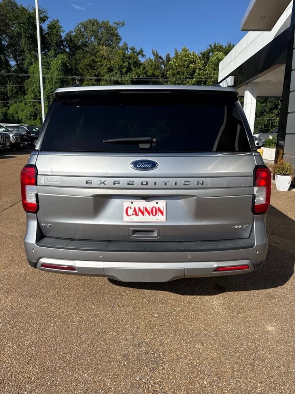 Used 2024 Ford Expedition Max XLT