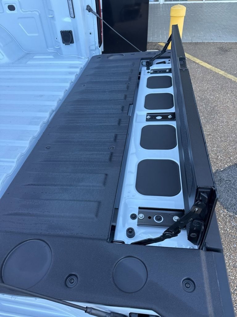 2026 GMC Sierra 1500 SLT - Photo 48