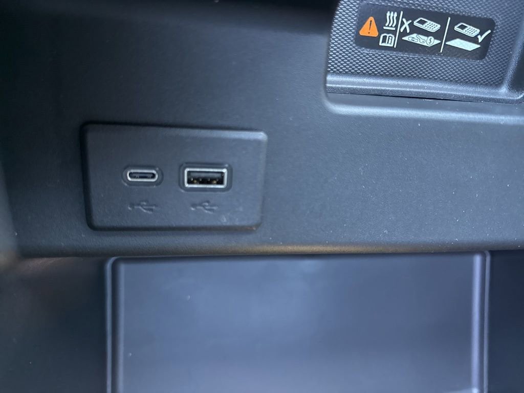 2026 GMC Sierra 1500 SLT - Photo 24