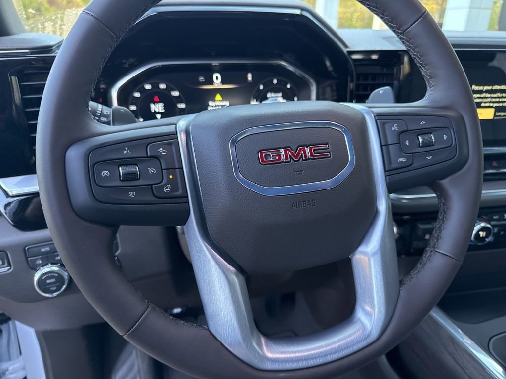 2026 GMC Sierra 1500 SLT - Photo 15