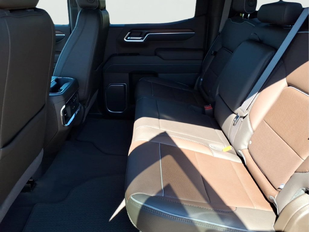 2026 GMC Sierra 1500 Denali - Photo 10