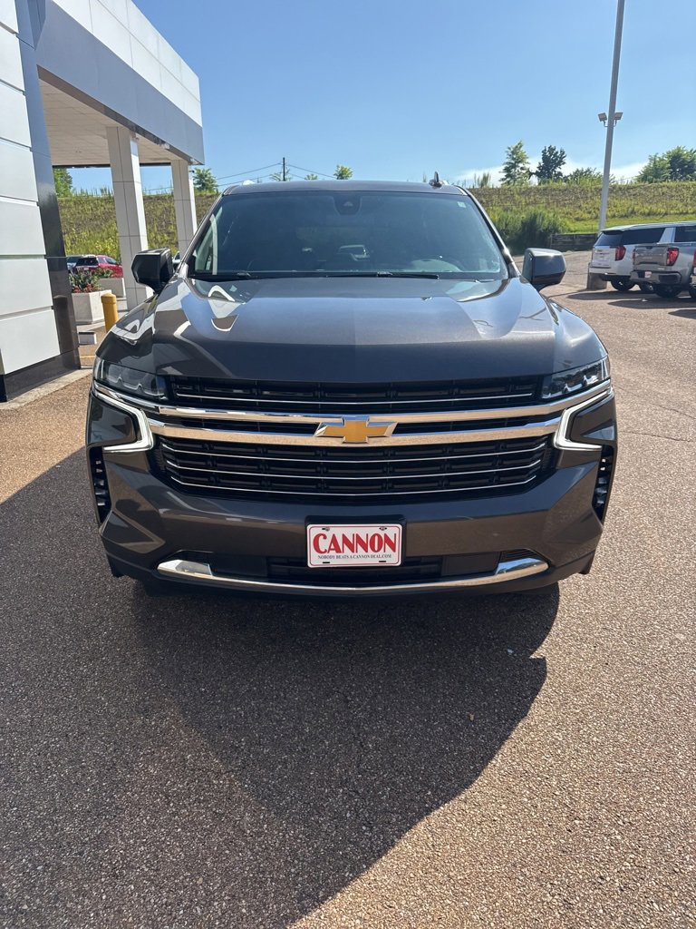 2021 Chevrolet Tahoe LT photo 2