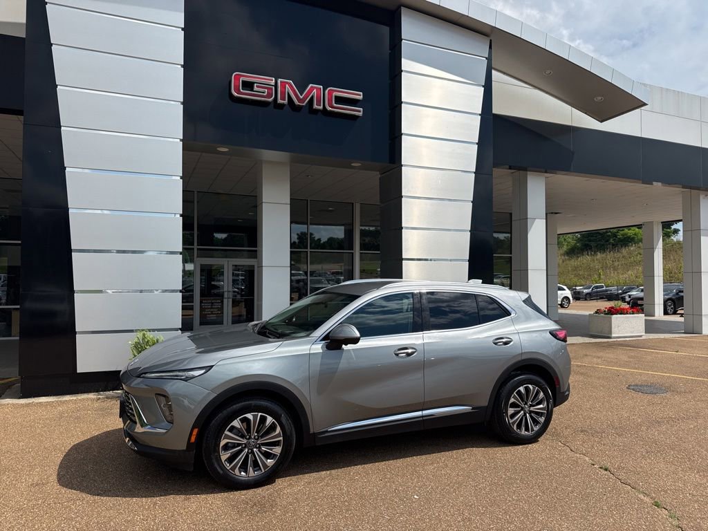 2025 Buick Envision Preferred AWD's photo