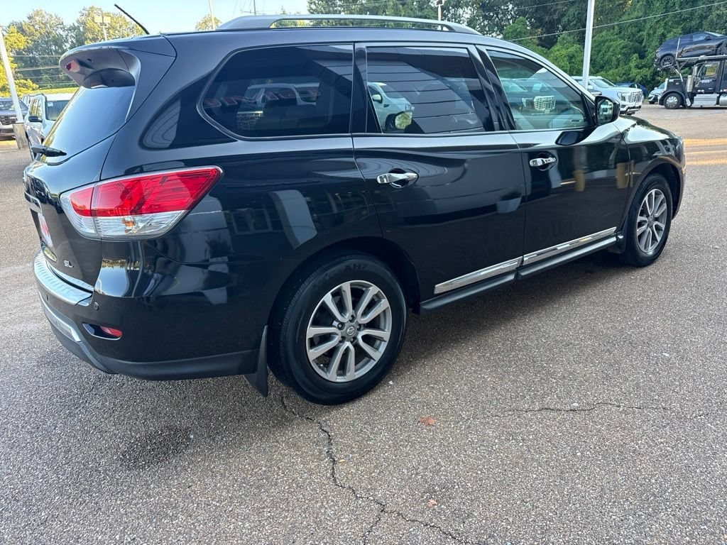 Used 2015 Nissan Pathfinder SL with VIN 5N1AR2MN8FC616611 for sale in Vicksburg, MS