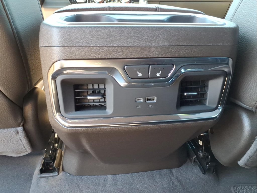 2026 GMC Sierra 1500 Denali - Photo 13