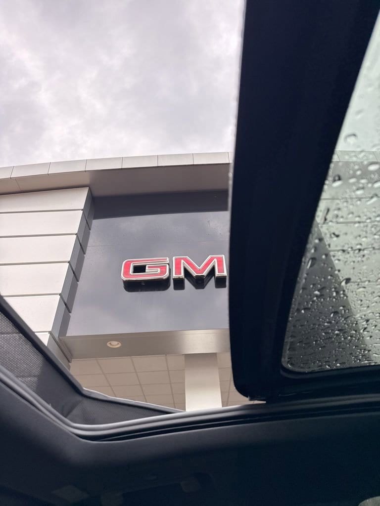 2026 GMC Acadia Denali - Photo 60