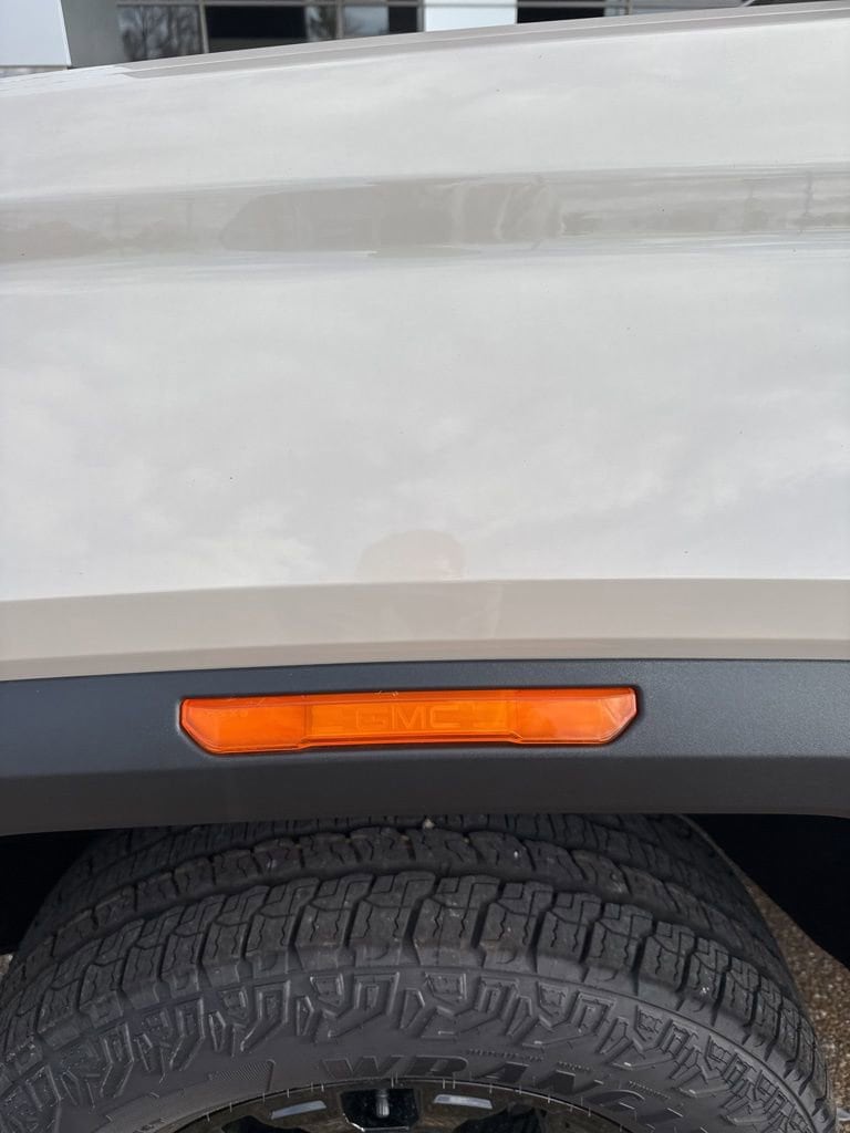 2026 GMC Canyon Elevation - Photo 8