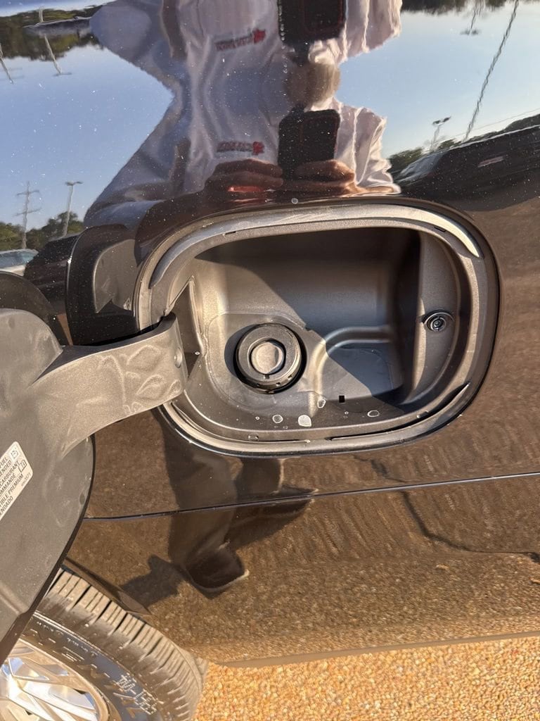 2026 GMC Yukon XL Denali - Photo 26
