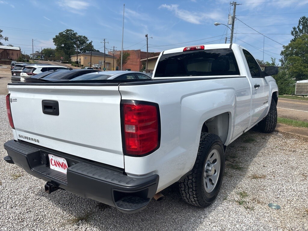 2017 Chevrolet Silverado 1500 photo 2