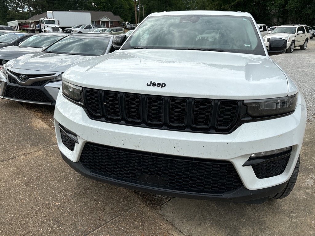 Used 2023 Jeep Grand Cherokee Limited with VIN 1C4RJHBG0PC512475 for sale in Grenada, MS