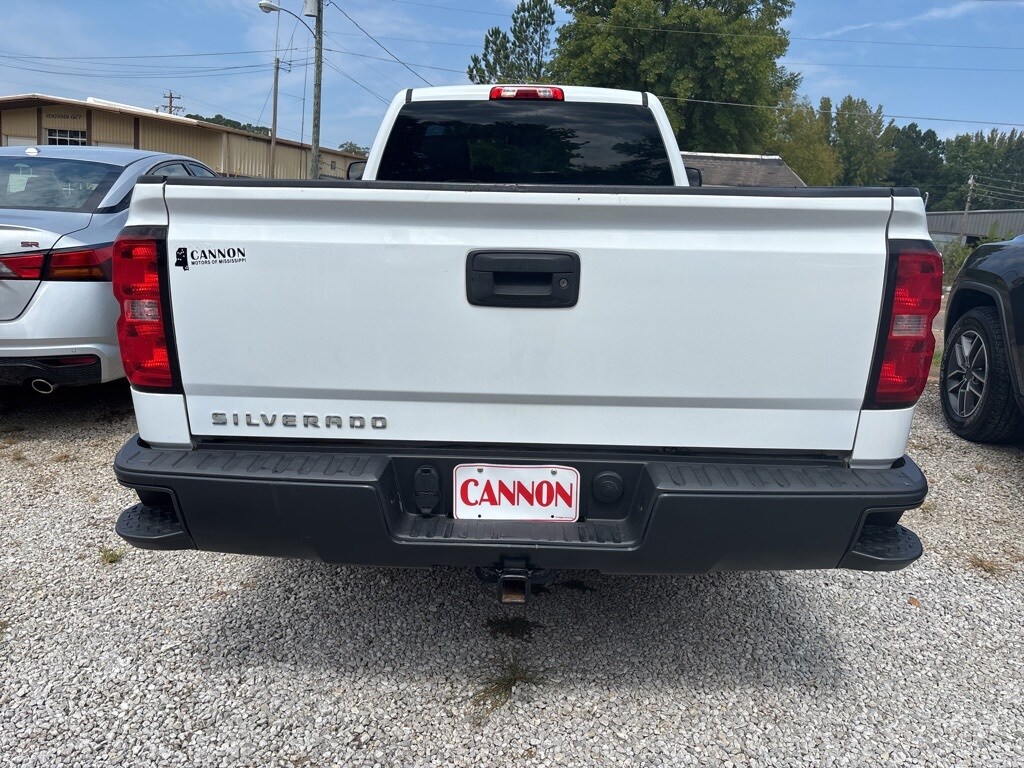 2017 Chevrolet Silverado 1500 photo 3