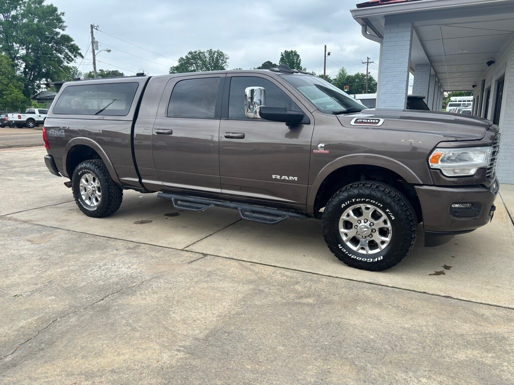 2020 Ram 2500 Laramie photo 2