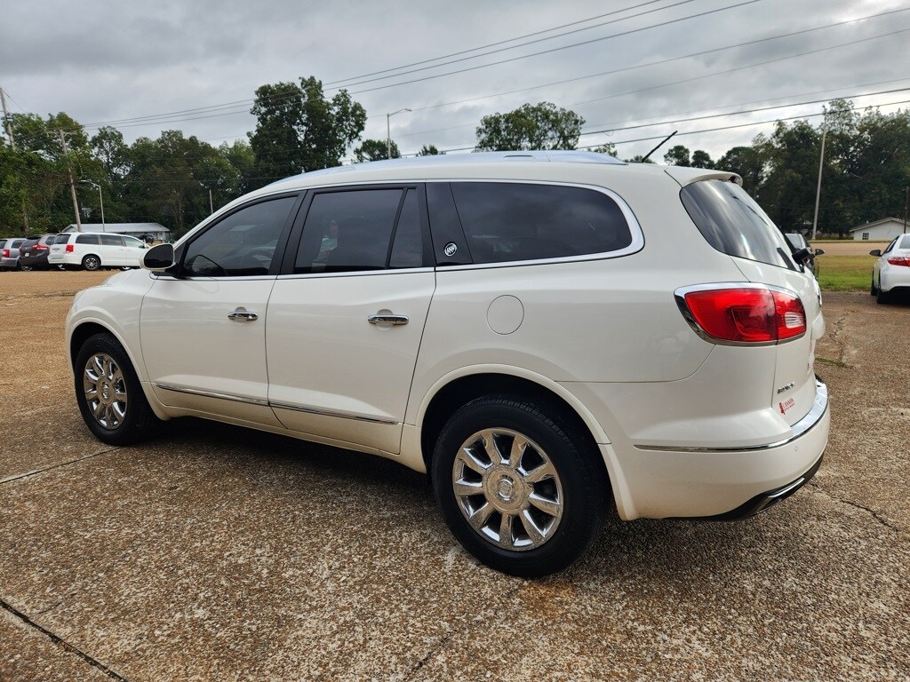 2014 Buick Enclave Leather photo 2