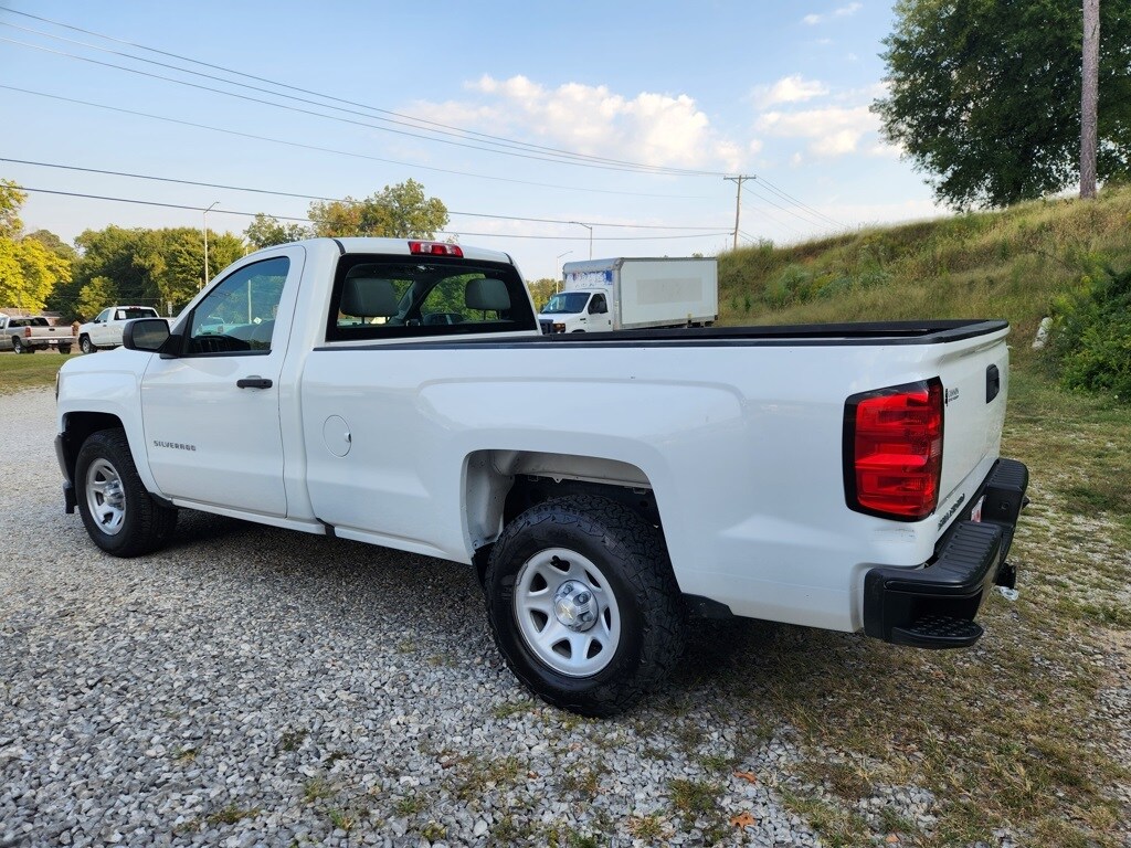 2018 Chevrolet Silverado 1500 photo 3