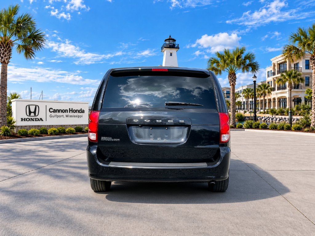 Used 2017 Dodge Grand Caravan SXT Van