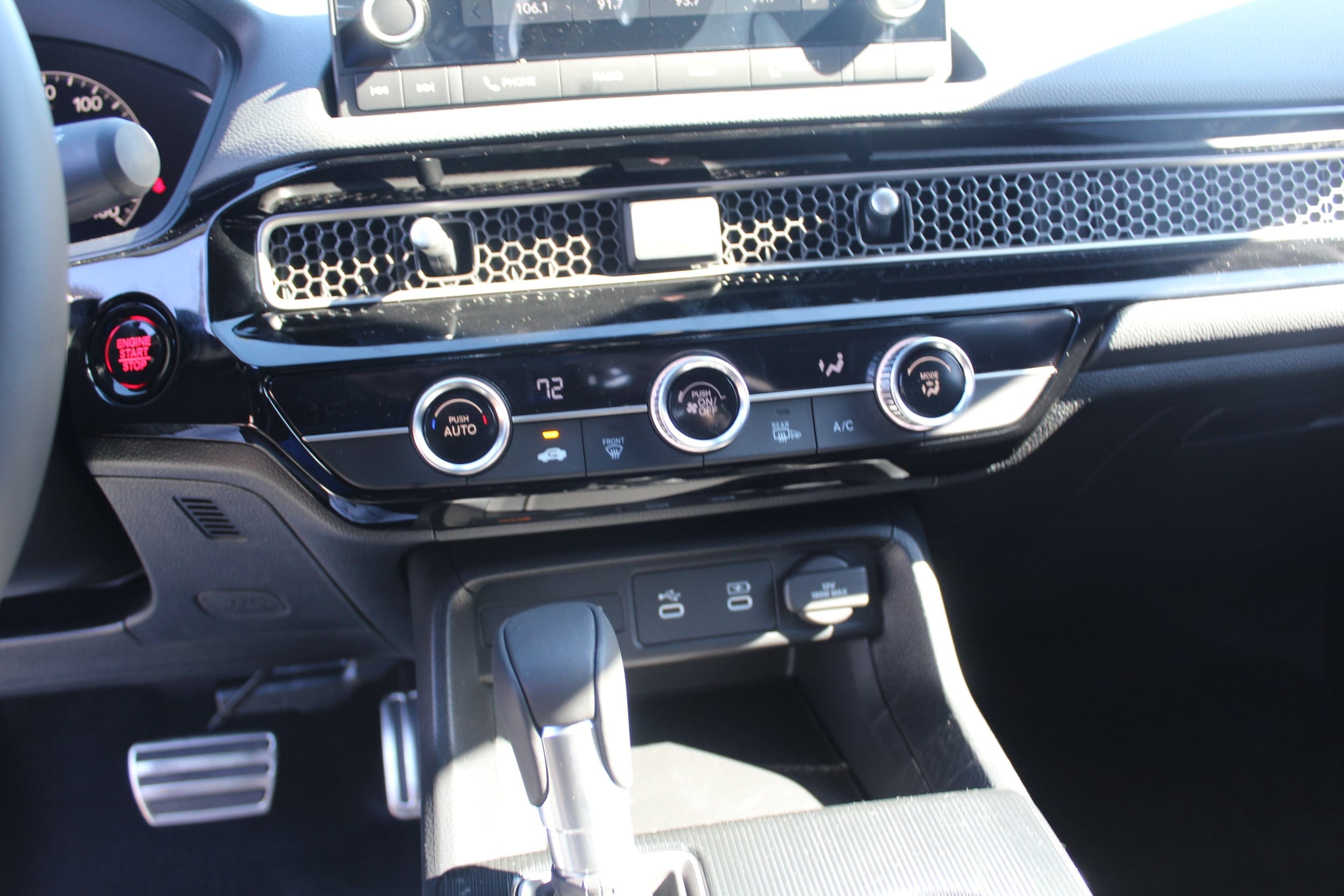 2026 Honda Civic Hatchback Sport - Photo 7