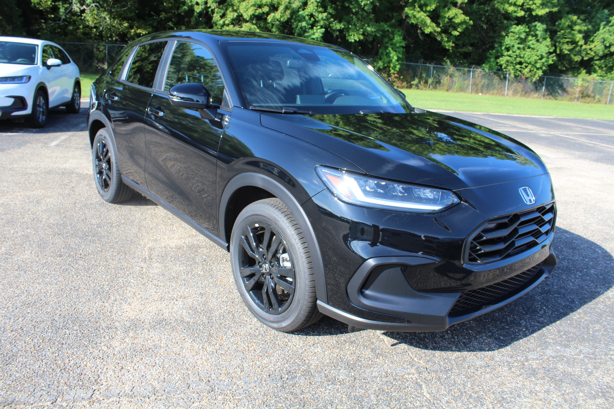 Crystal Black Pearl 2027 Honda HR-V SUV / Crossover Front-Wheel Drive Continuously Variable Transmission