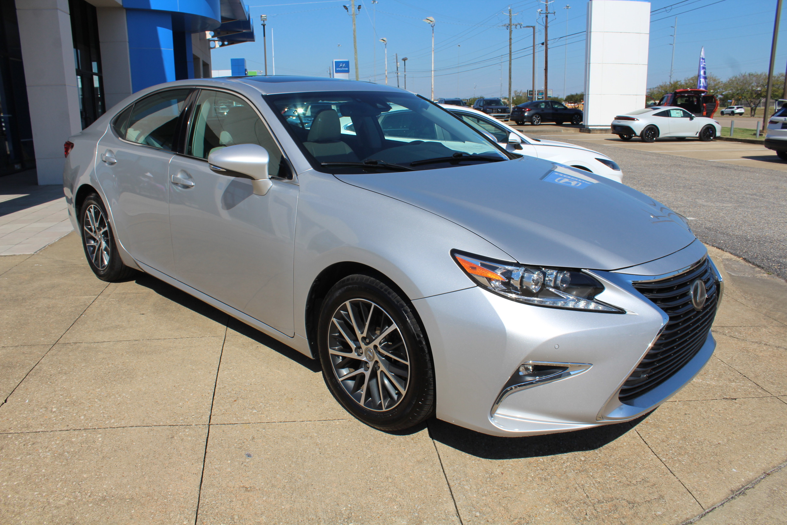 2017 Lexus ES