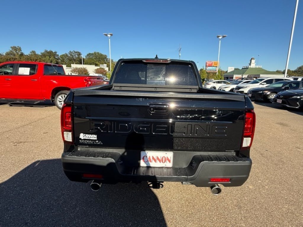 New 2026 Honda Ridgeline RTL Truck