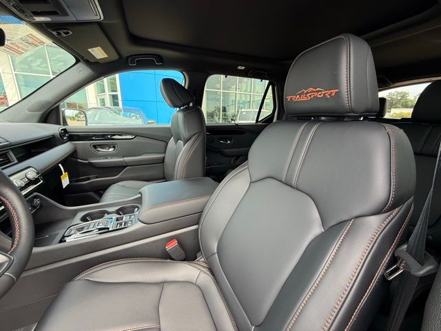 2025 Honda Pilot TrailSport - Photo 16