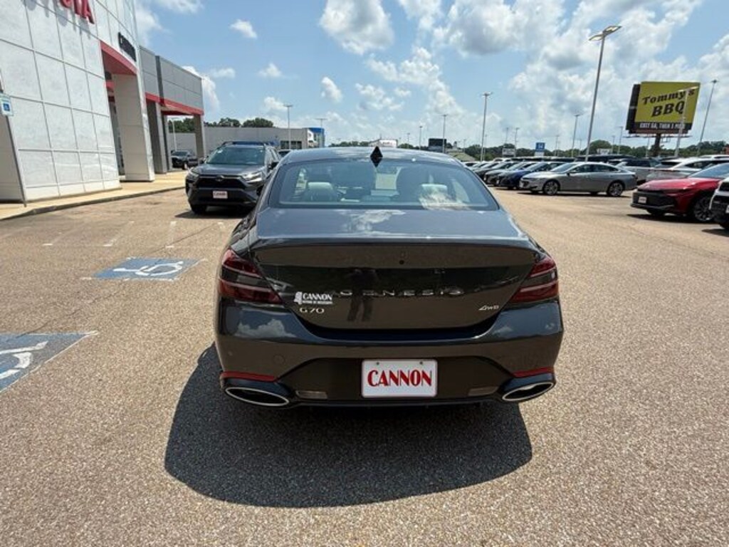Used 2025 Genesis G70 2.5T Sedan