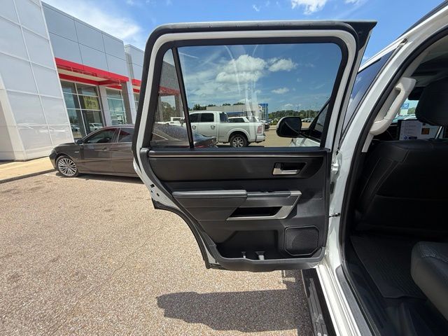 2024 Toyota Sequoia SR5 - Photo 29