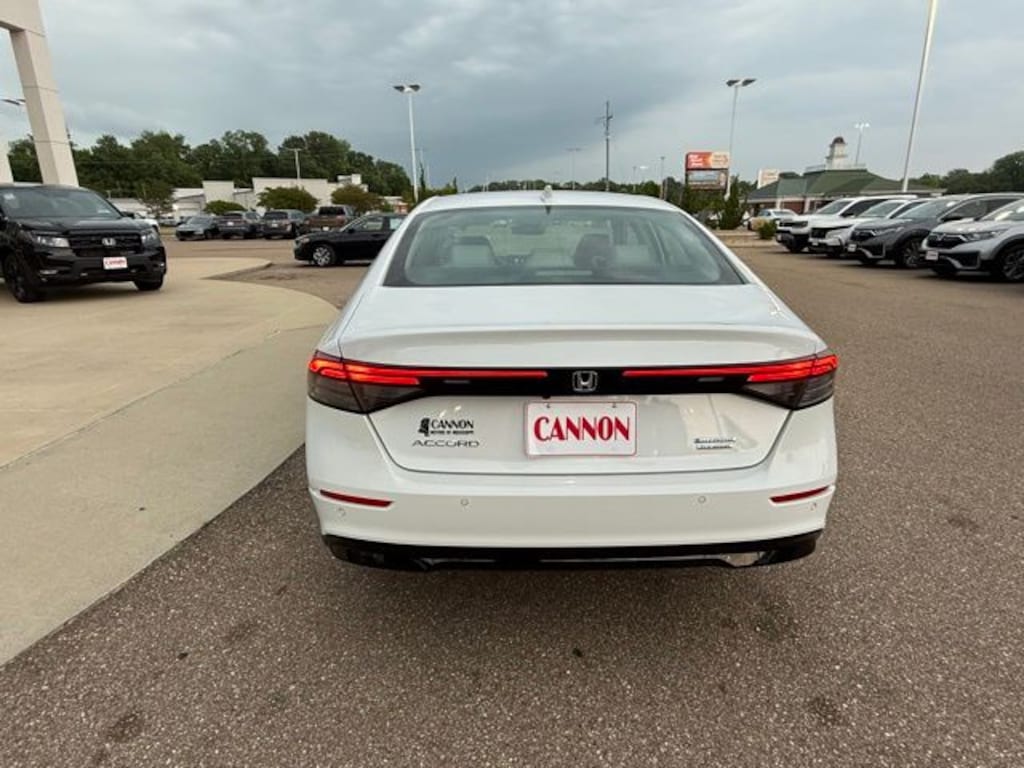 New 2026 Honda Accord Hybrid Touring Sedan