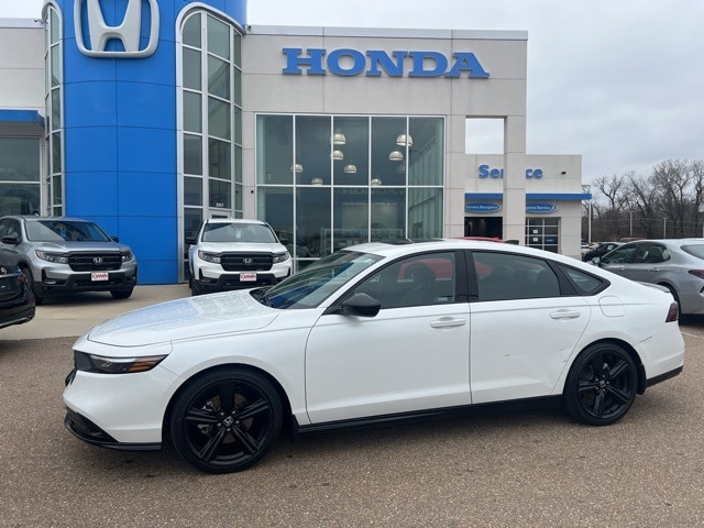 Used 2024 Honda Accord Hybrid Sport-L with VIN 1HGCY2F79RA027471 for sale in Vicksburg, MS