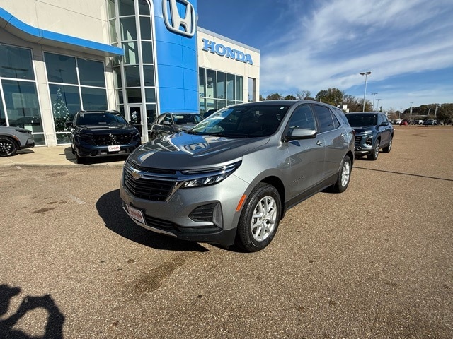 2023 Chevrolet Equinox LT's photo