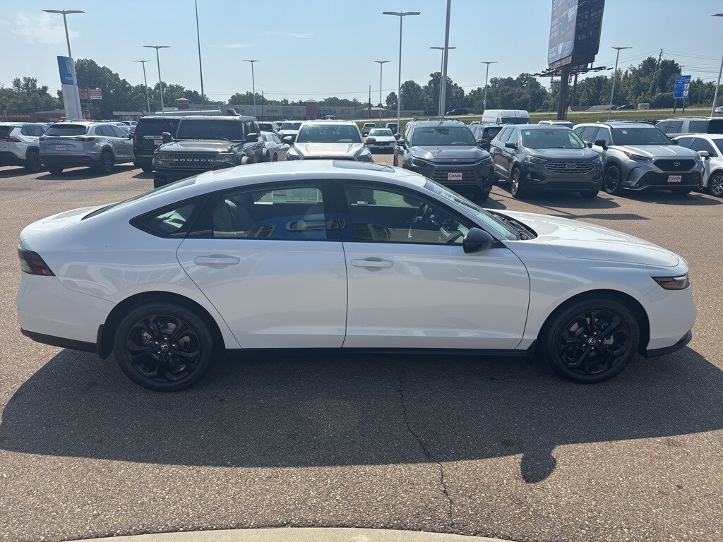 New 2025 Honda Accord SE Sedan