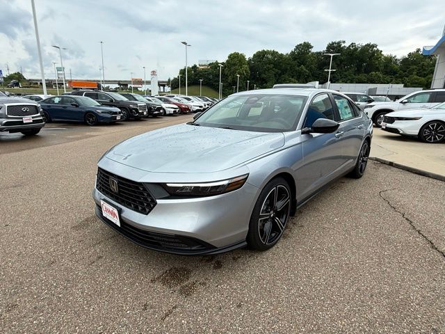 2026 Honda Accord Hybrid Sport's photo