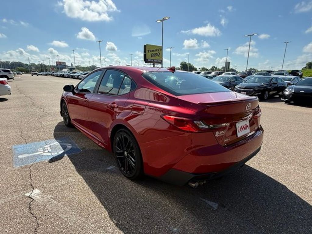 Used 2025 Toyota Camry SE Sedan