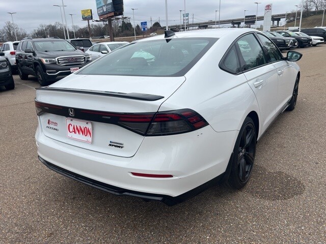 2024 Honda Accord Hybrid Sport-L photo 4