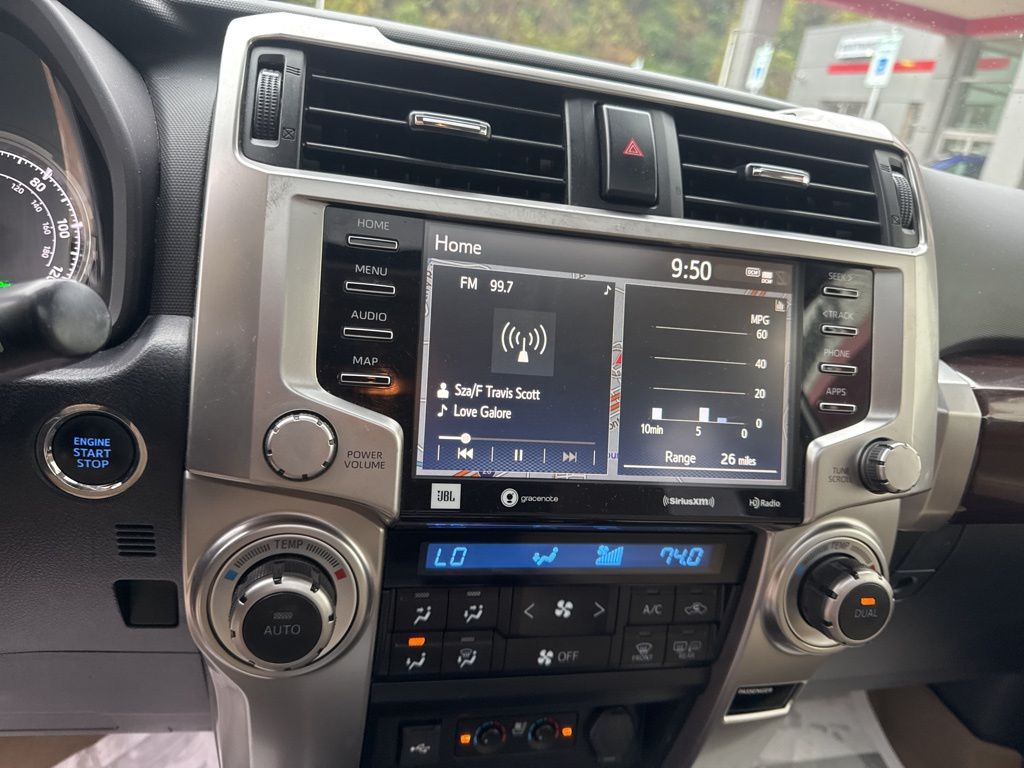 2021 Toyota 4Runner Limited - Photo 16