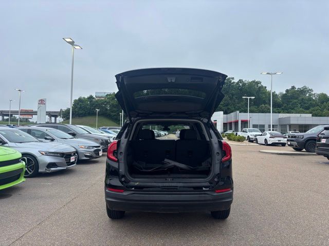 2023 GMC Terrain SLE - Photo 13