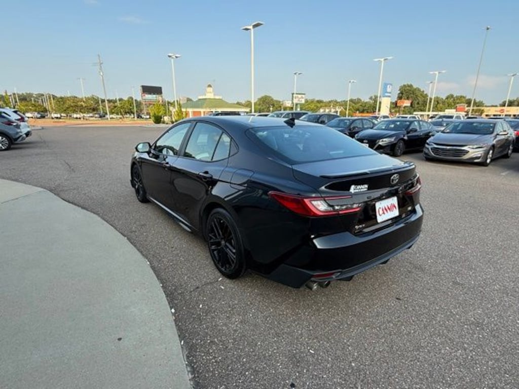 Used 2025 Toyota Camry SE Sedan