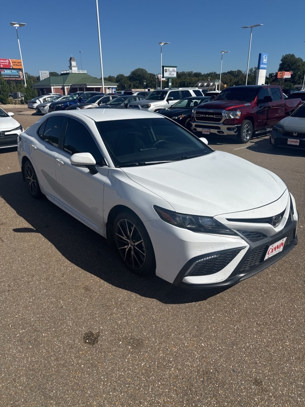 Used 2024 Toyota Camry SE Sedan
