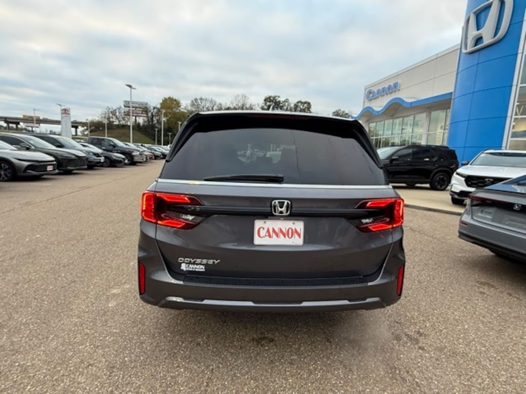 New 2026 Honda Odyssey Elite Minivan/Van