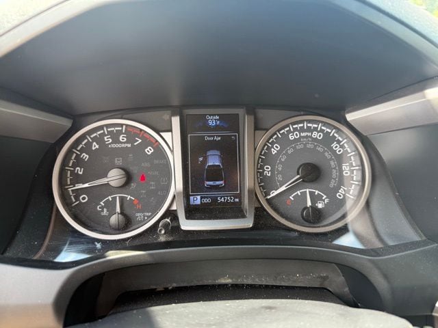2023 Toyota Tacoma SR5 - Photo 18