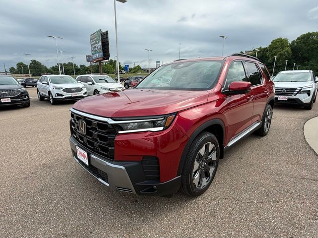 2026 Honda Pilot Touring AWD's photo