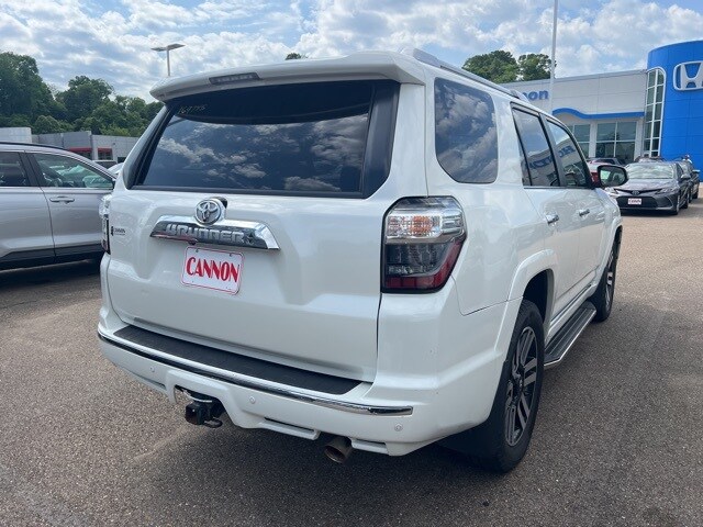 2018 Toyota 4Runner Limited photo 2